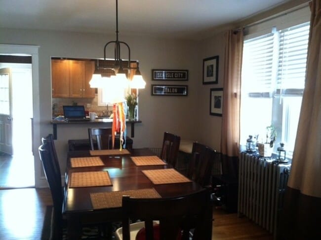 Photo - 207 E. 11th Ave