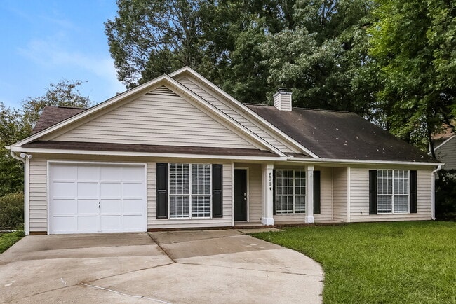 Building Photo - 691 Rebecca Jane Dr Rental