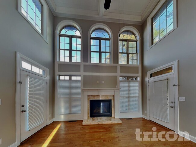 Photo - 2221 Morning Dew