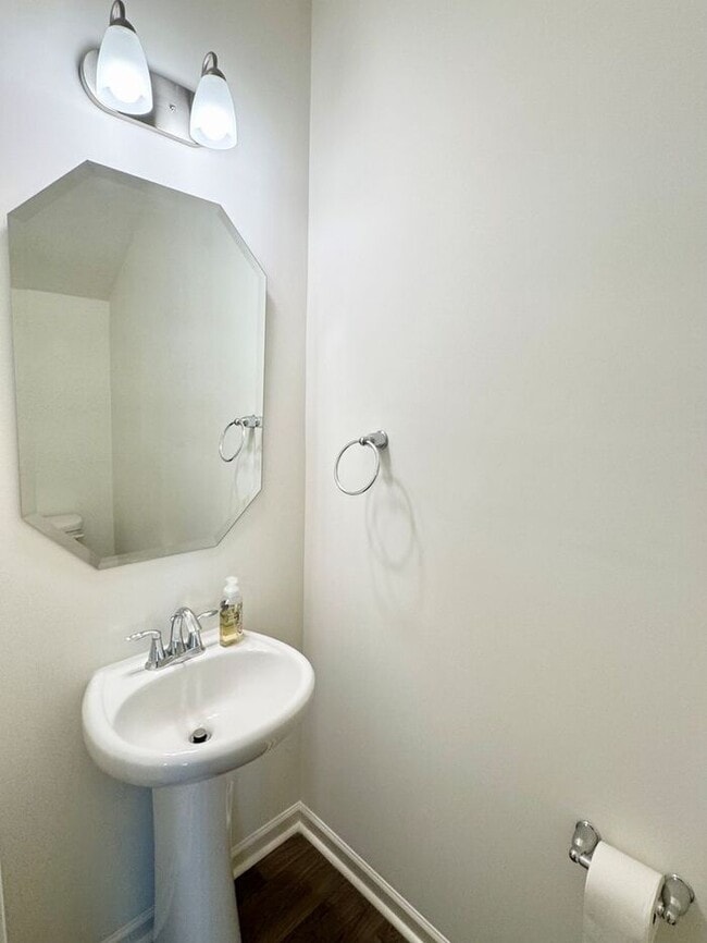 Photo - Lovely end-unit townhome!
