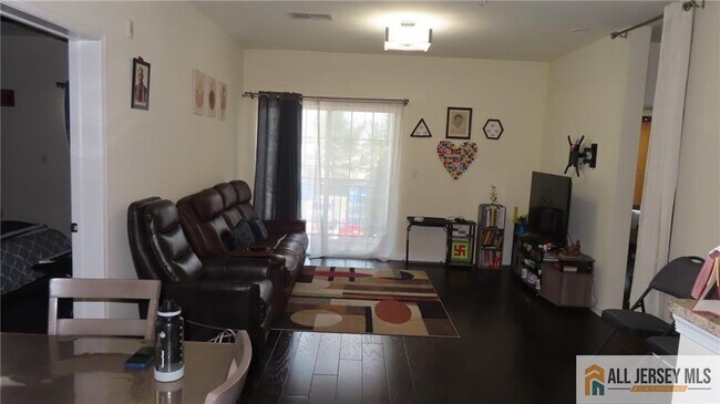 423 Micali Way Unit 423