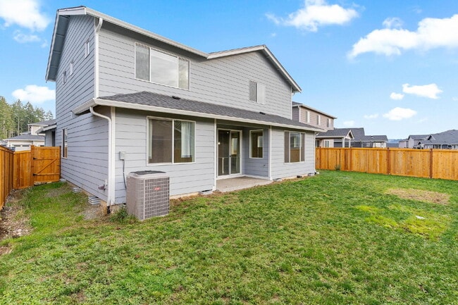 Photo - Bueaitful 4 bedroom home with 1 bed 1 bath MIL!
