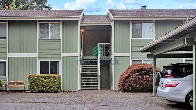 Building Photo - 2 BED & 2 BATH CONDO FOR RENT Unit 3