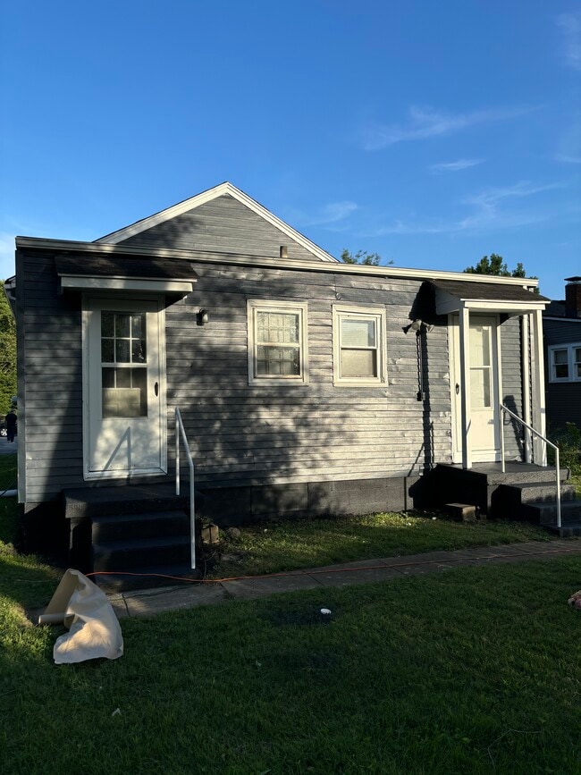 Trasero - 2851 Wilbraham Rd Unidad 2851 Wilbraham