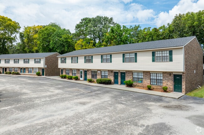 Oakridge Townhouses