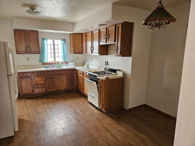 Building Photo - 1727 Carey Way Rental