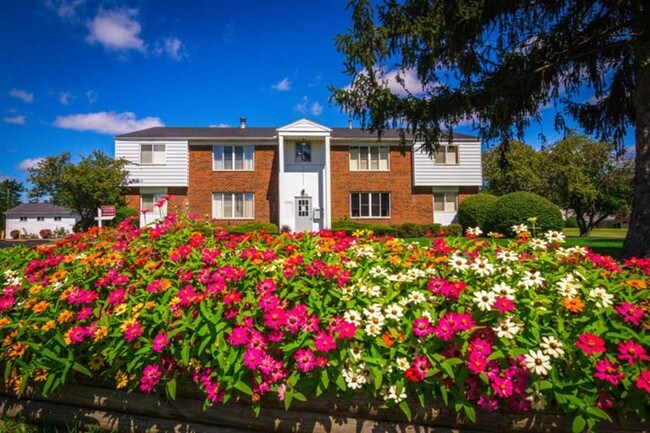 Harlo Apartments