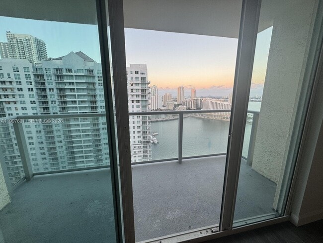 Photo - 1155 Brickell Bay Dr Unit 2908