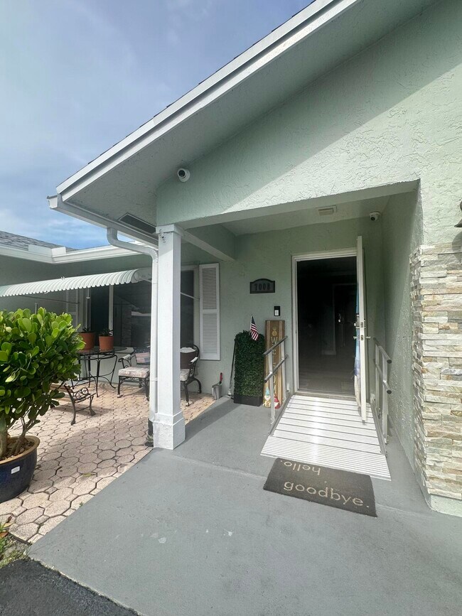 Photo - 7008 NW 99th Ave