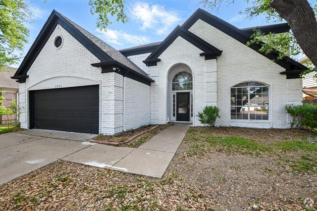 Building Photo - 6833 Lyndale Dr Rental