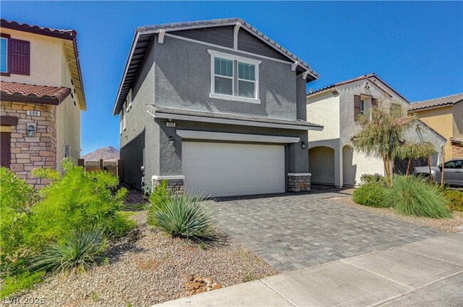 386 Larksong Ave