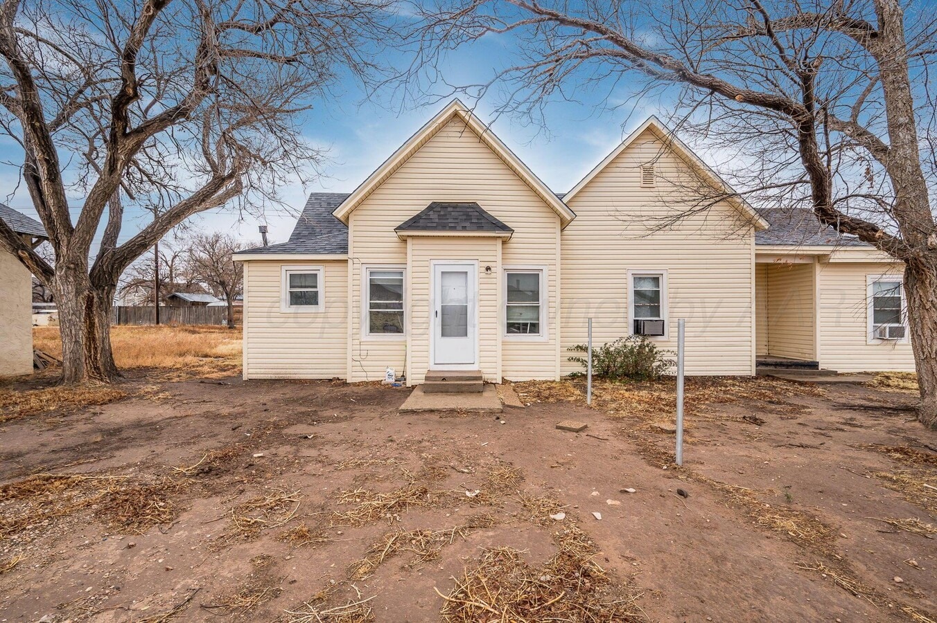 Photo - 509 4th Ave House