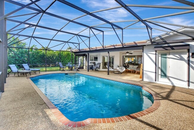 Photo - 798 E Boca Raton Rd House