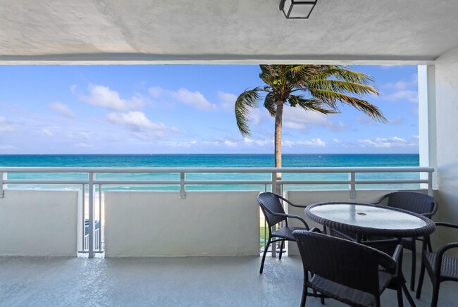 Photo - 1199 Hillsboro Mile Unit 237