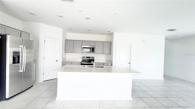 1033 Waterfall Blvd
