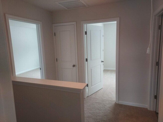 Photo - 120 Clear Creek Ln