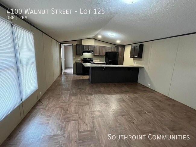 Photo - 4100 Walnut Ave