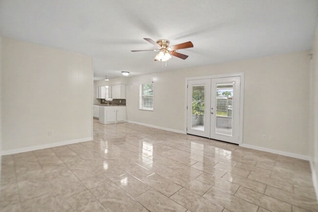 Photo - 5726 Ettrick Dr