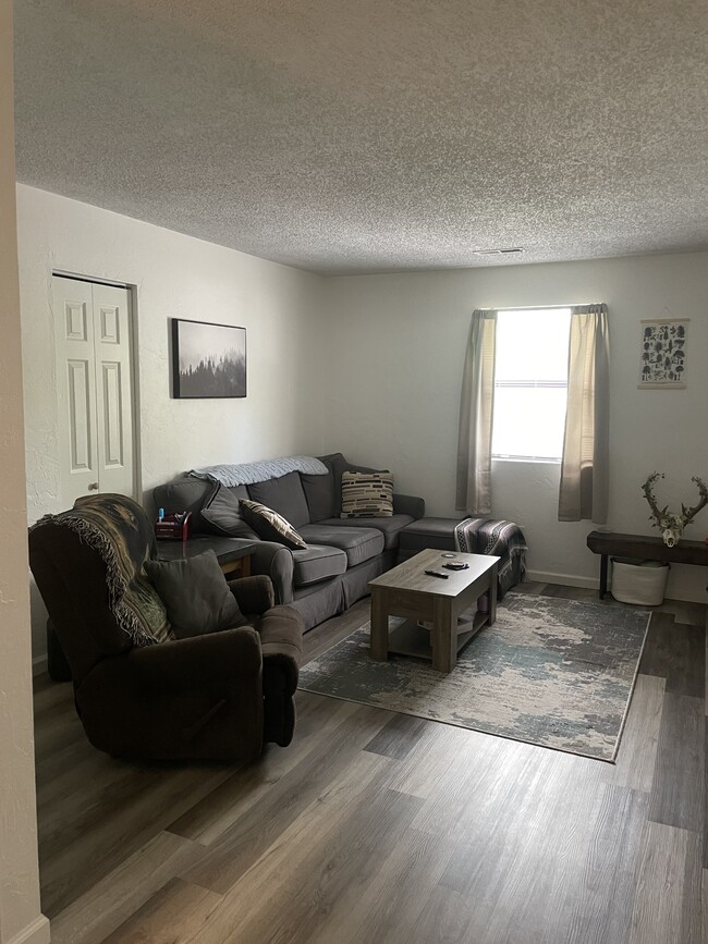 Photo - 435 M St Apartment