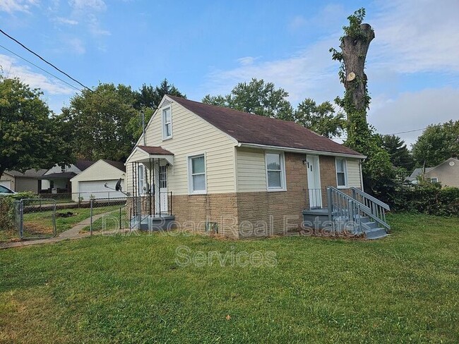 Building Photo - 2701 Tylersville Rd Rental