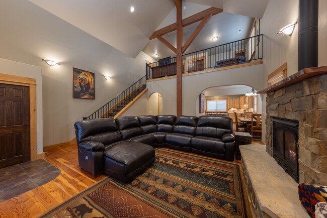 Photo - 1608 Gale Ct