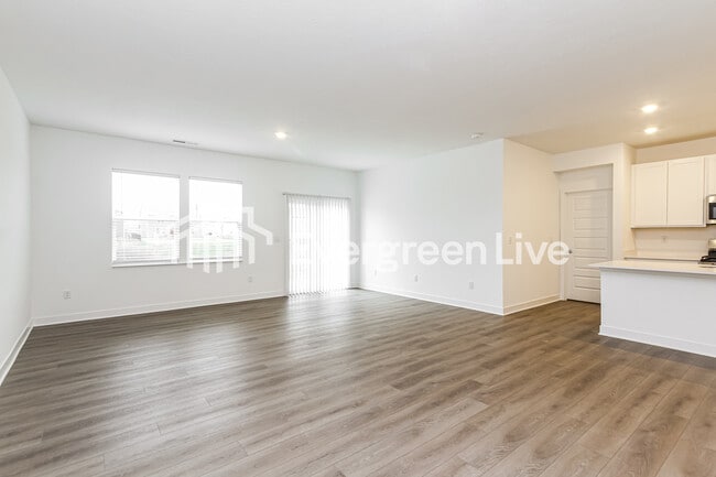 Photo - 3585 Cosmic Ct