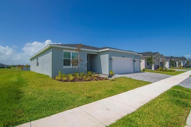 Photo - 5684 Hampton Park Cir