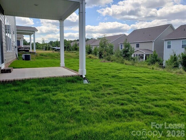 Photo - 1127 Walbury Hl