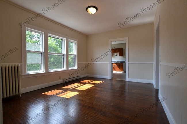 Photo - 511 W Jefferson St Unit 3