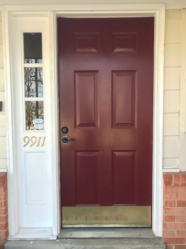 9911 Stoughton Rd
