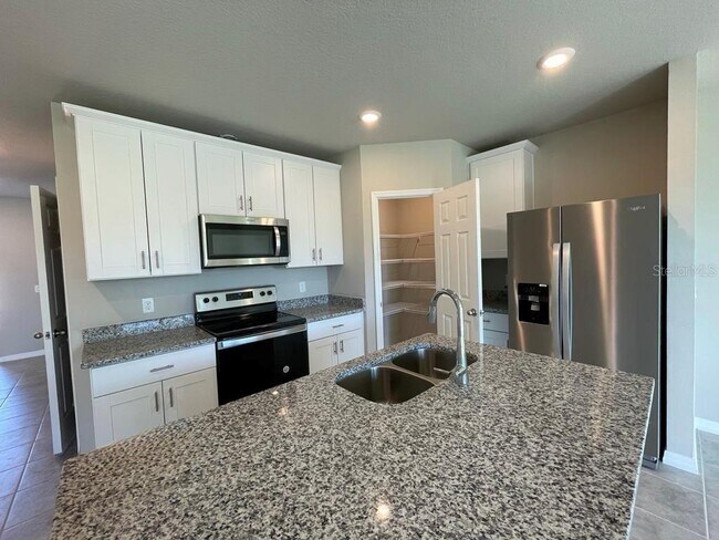 Photo - 762 Legacy Dr