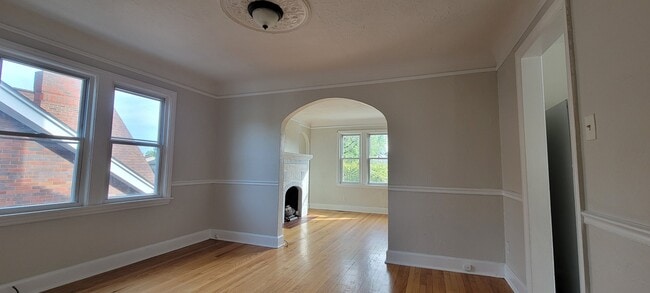 Photo - 1740 Anita Ave