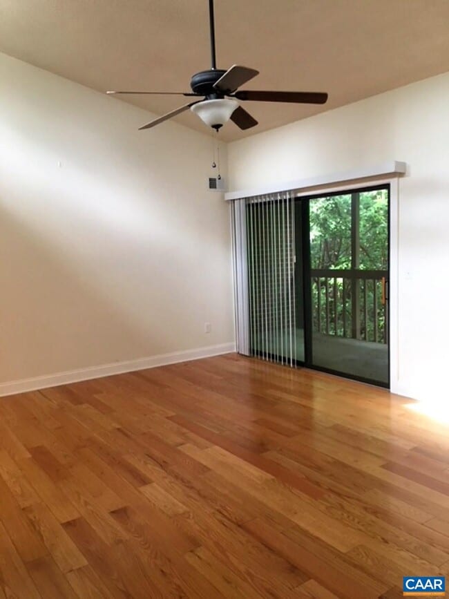 Building Photo - 114 Turtle Creek Rd Unit 08 Rental