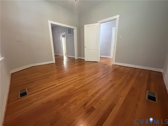 29 Spring St