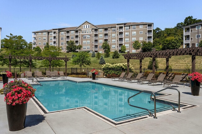 City Vista - Pool with Sundeck