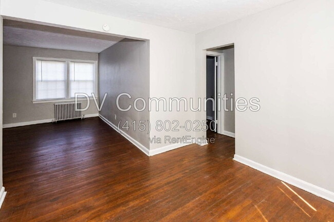 Photo - 2487 Noble Rd Unit B25
