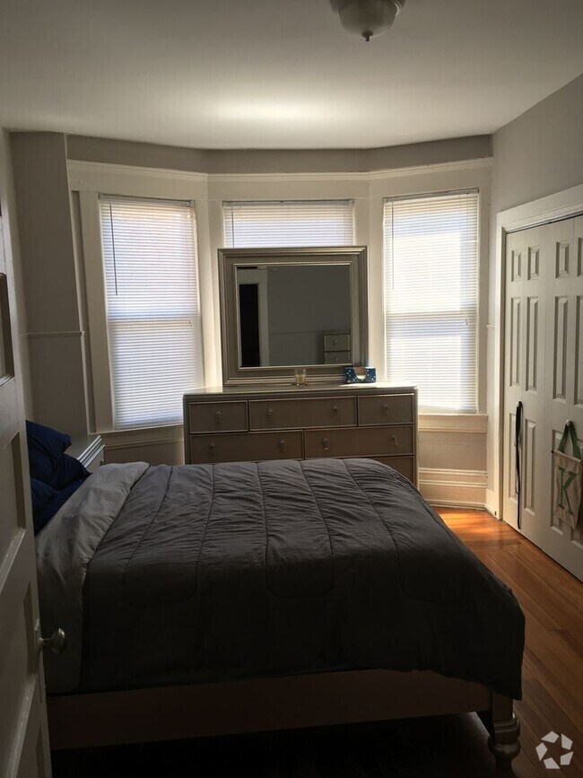 Building Photo - Spacious State St 1BR - Near Yale SOM Unit A4 Rental