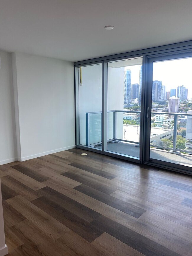 Photo - The Park Of Keeaumoku- Newly open condo, S... Unit 1210R