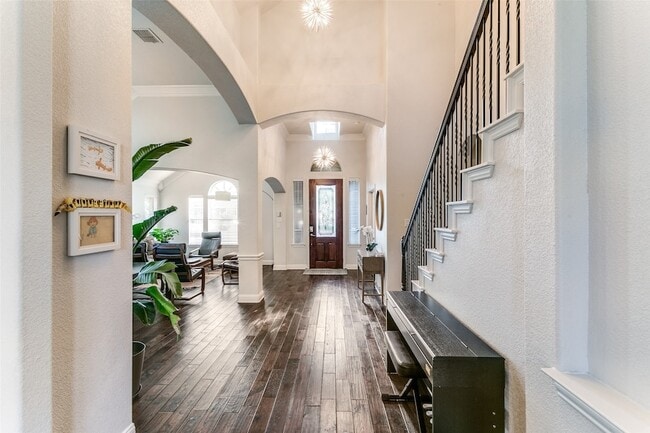 Photo - 6004 Grand Meadow Ln