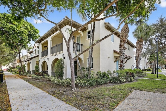 Photo - 2938 St Thomas Dr