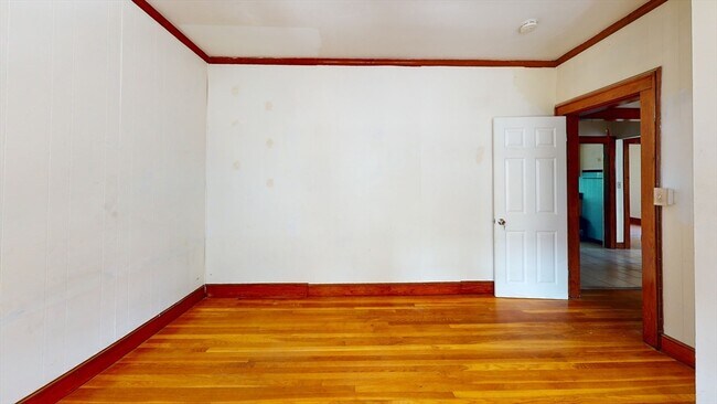 Photo - 48 Oak St Unit 2