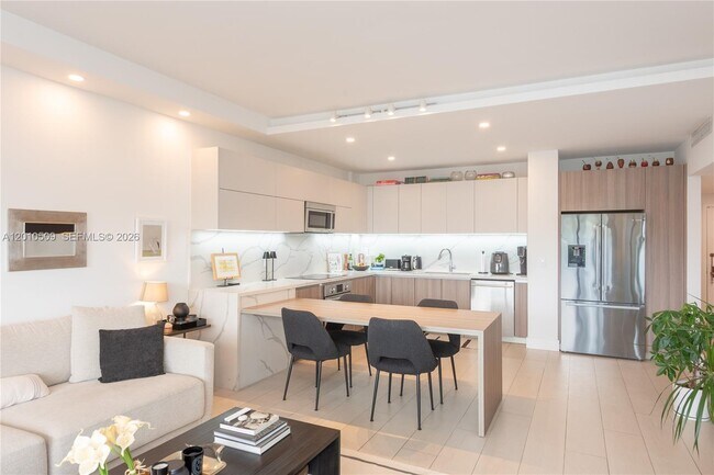 Photo - 151 Crandon Blvd Unit 241