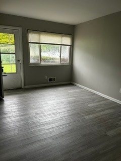 $1000.00 Moves you in.......2 Bedroom 1 Bath Townhome