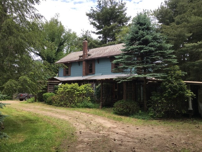 Photo - 1924 Plain Grove Rd Unidad 1