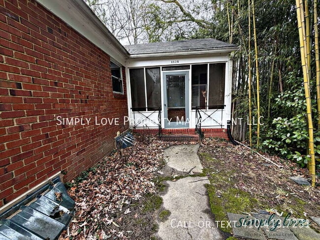 Photo - 4526 Albion Rd