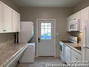 Photo - 642 N San Gabriel Ave