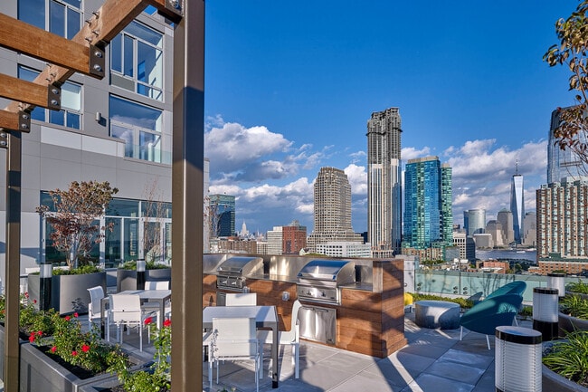 Quinn - Barbacoas en la azotea - Quinn