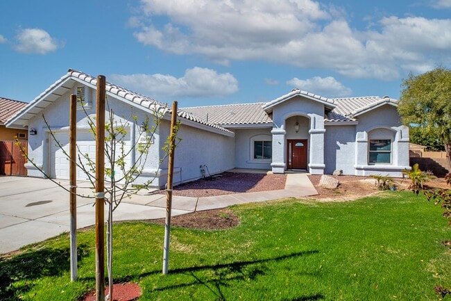 Photo - Yuma East Rental Available.