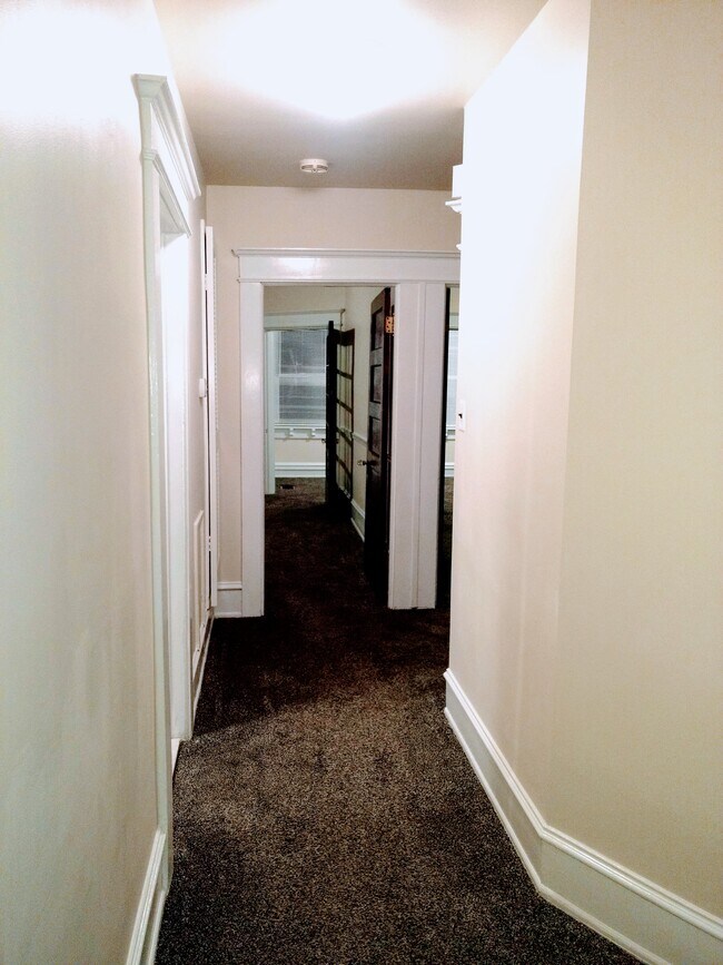 Photo - 207 S Easton Rd Unit B