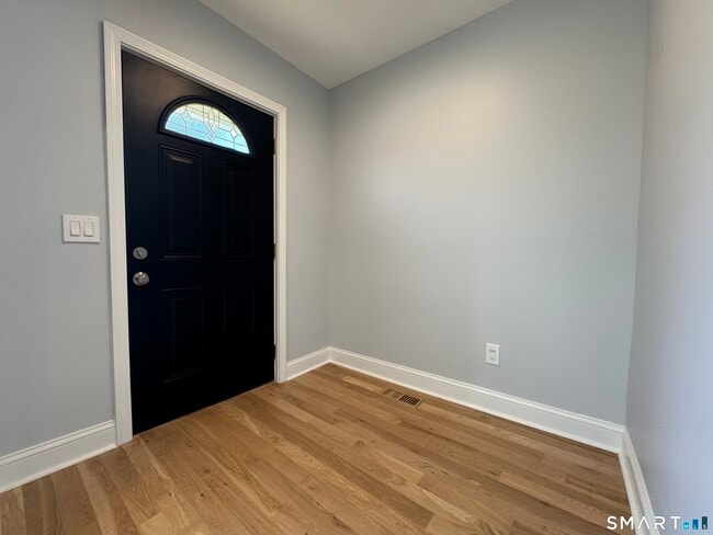 Photo - 251 W Main St